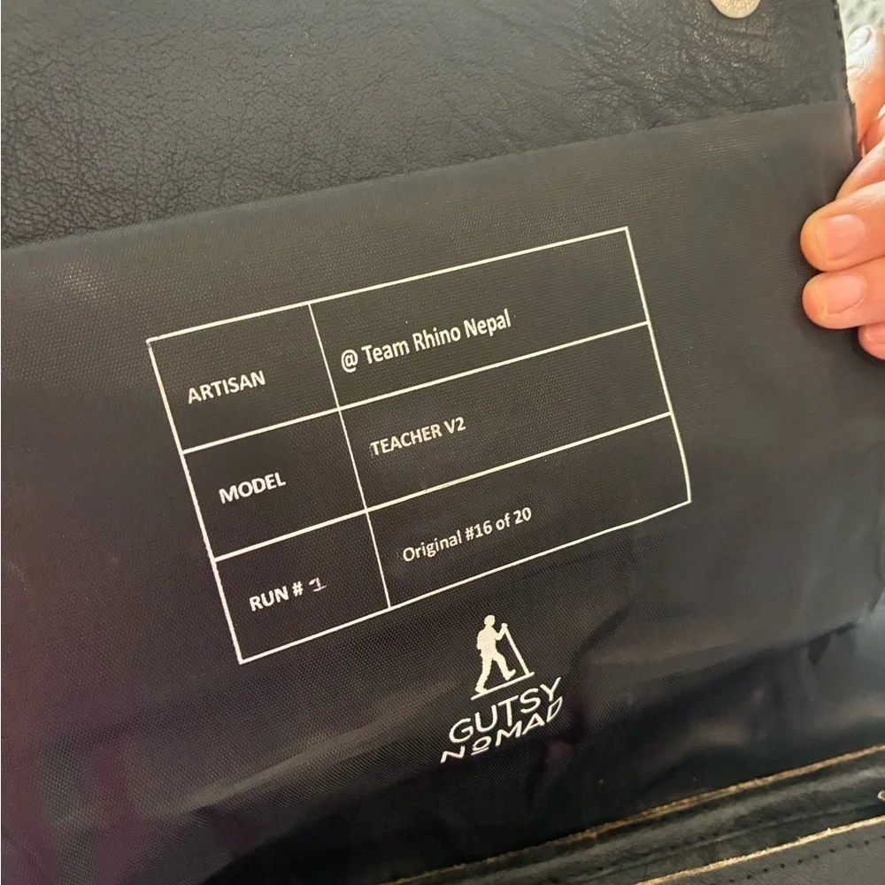 Gutsy Nomad Black Leather Bag